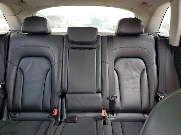 2016 AUDI Q5 quattro Premium Plus