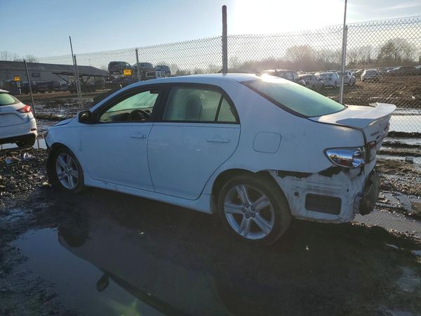 2013 TOYOTA COROLLA