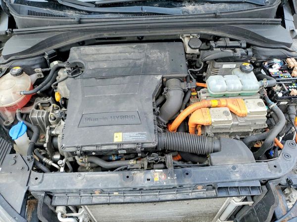 2019 HYUNDAI IONIQ PLUG-IN HYBRID