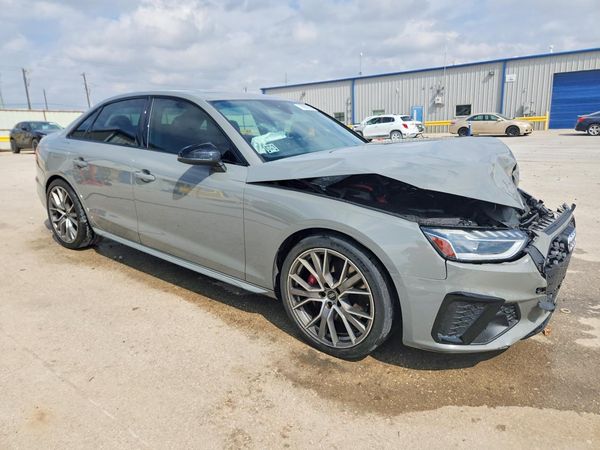 2021 AUDI S4