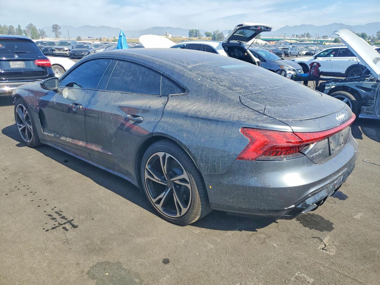 2023 AUDI E-TRON GT