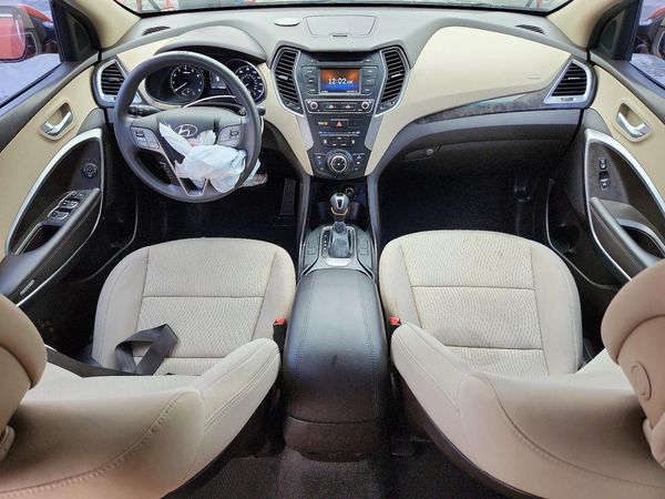 2017 HYUNDAI SANTA FE SPORT Base