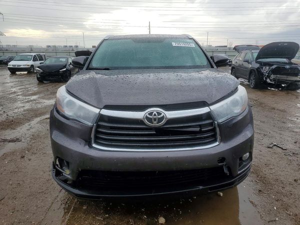 2016 TOYOTA HIGHLANDER