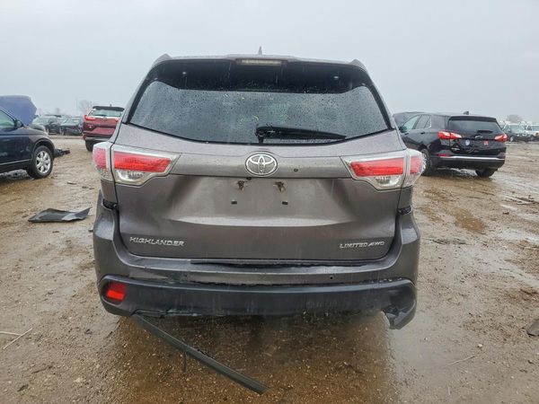 2016 TOYOTA HIGHLANDER