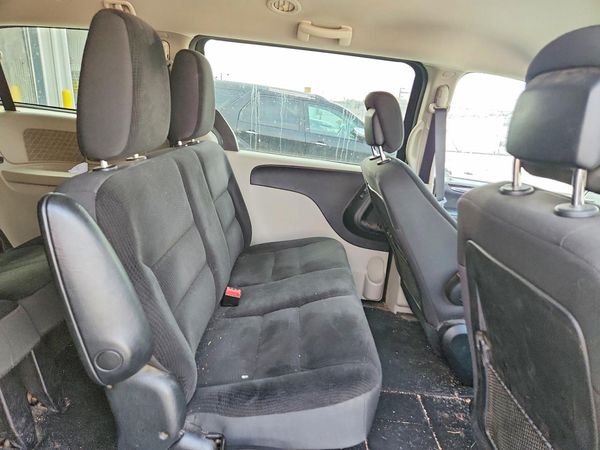 2019 DODGE GRAND CARAVAN SE