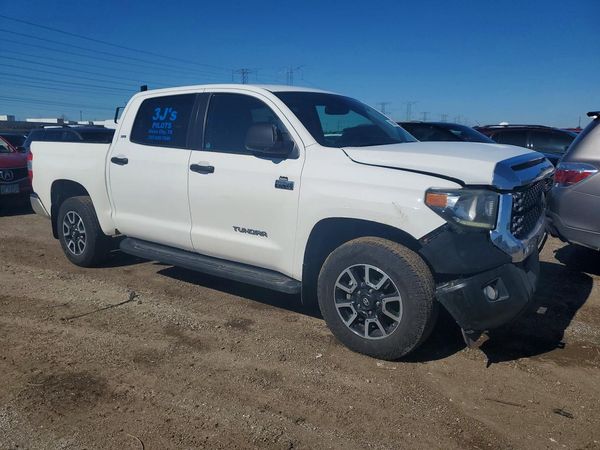 2020 TOYOTA TUNDRA SR5 Grade