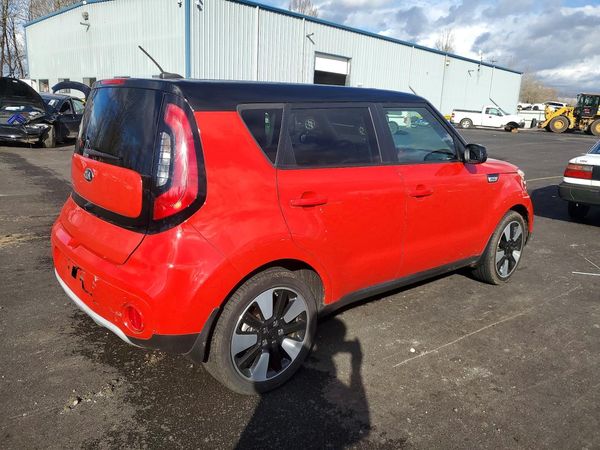 2019 KIA SOUL