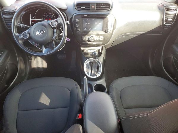 2019 KIA SOUL