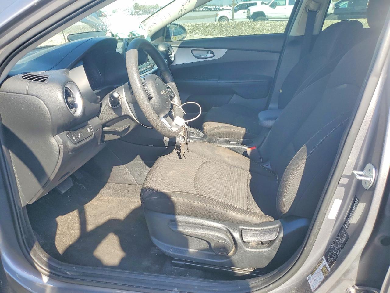 2023 KIA FORTE LX, LXS