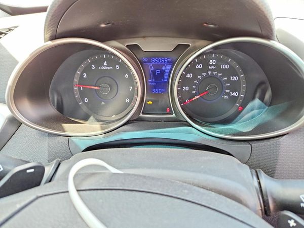 2012 HYUNDAI VELOSTER