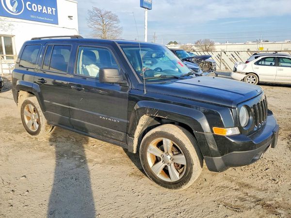 2016 JEEP PATRIOT LATITUDE 4X4