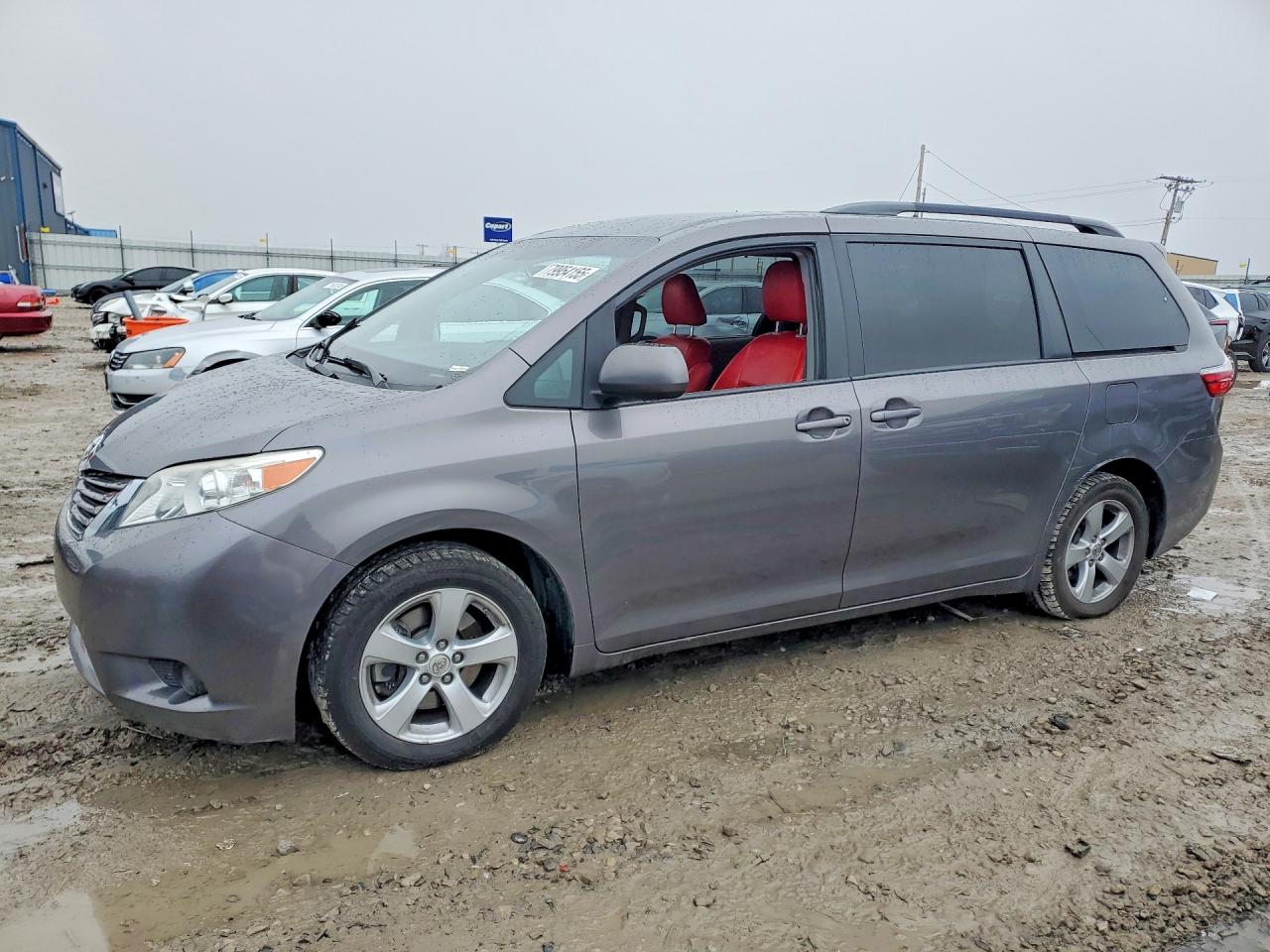 2017 TOYOTA SIENNA LE Mobility/LE