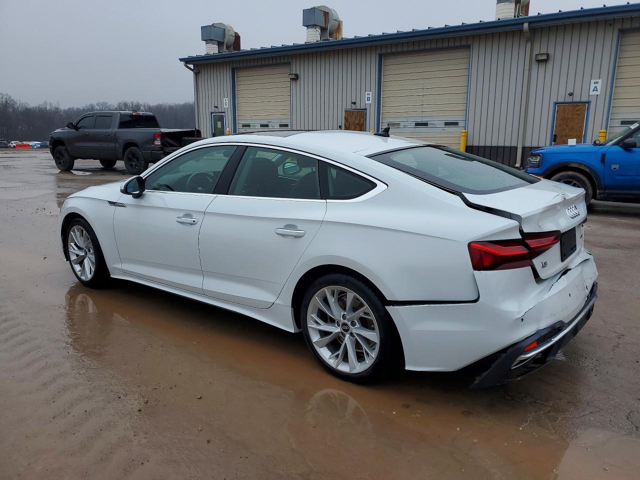 2022 AUDI A5 quattro Premium