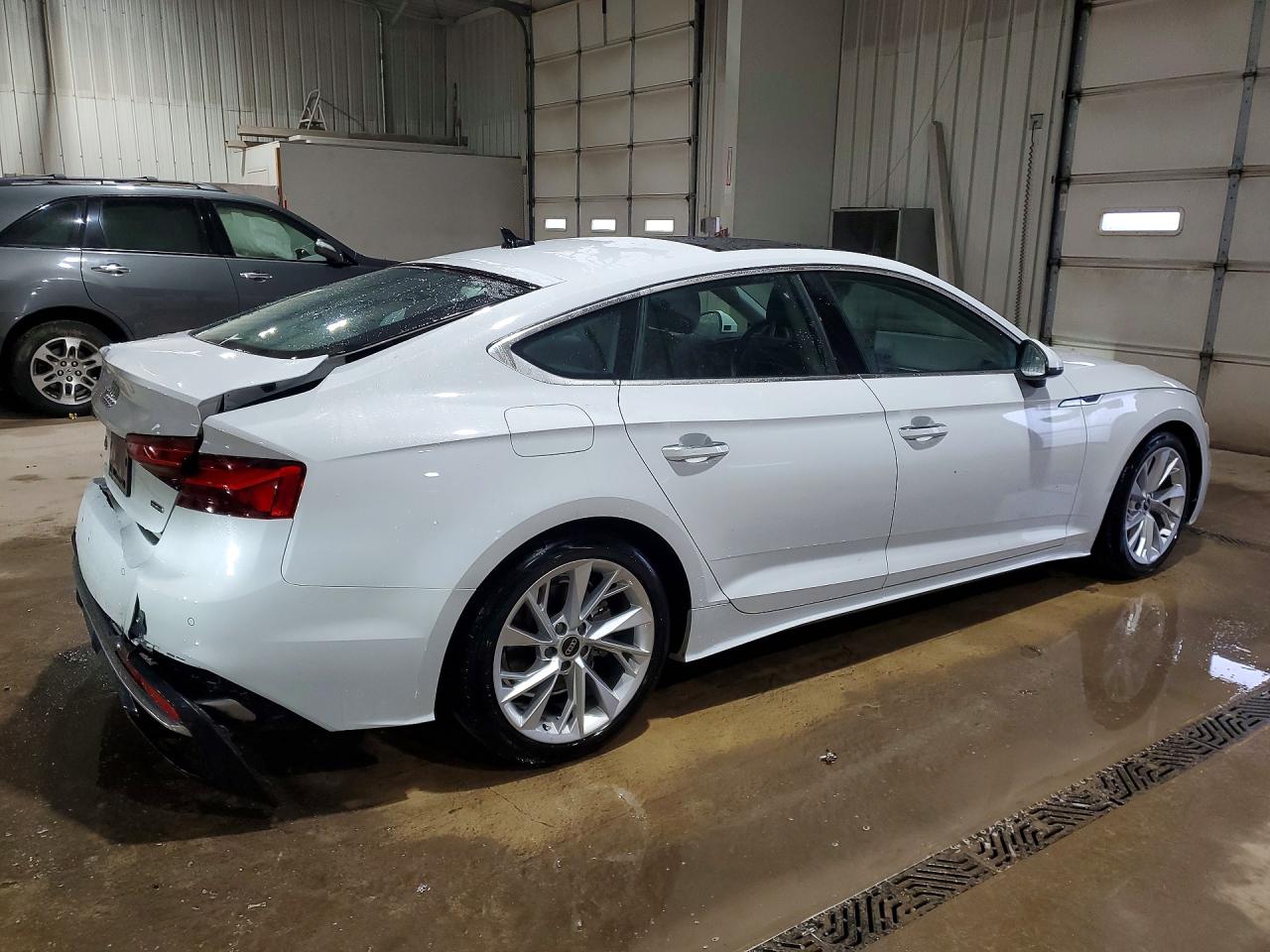 2022 AUDI A5 quattro Premium
