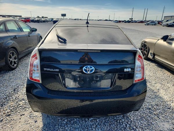 2015 TOYOTA PRIUS