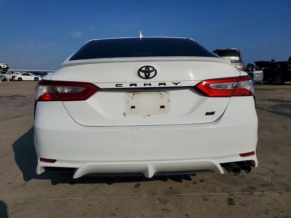 2020 TOYOTA CAMRY SE — DIRR