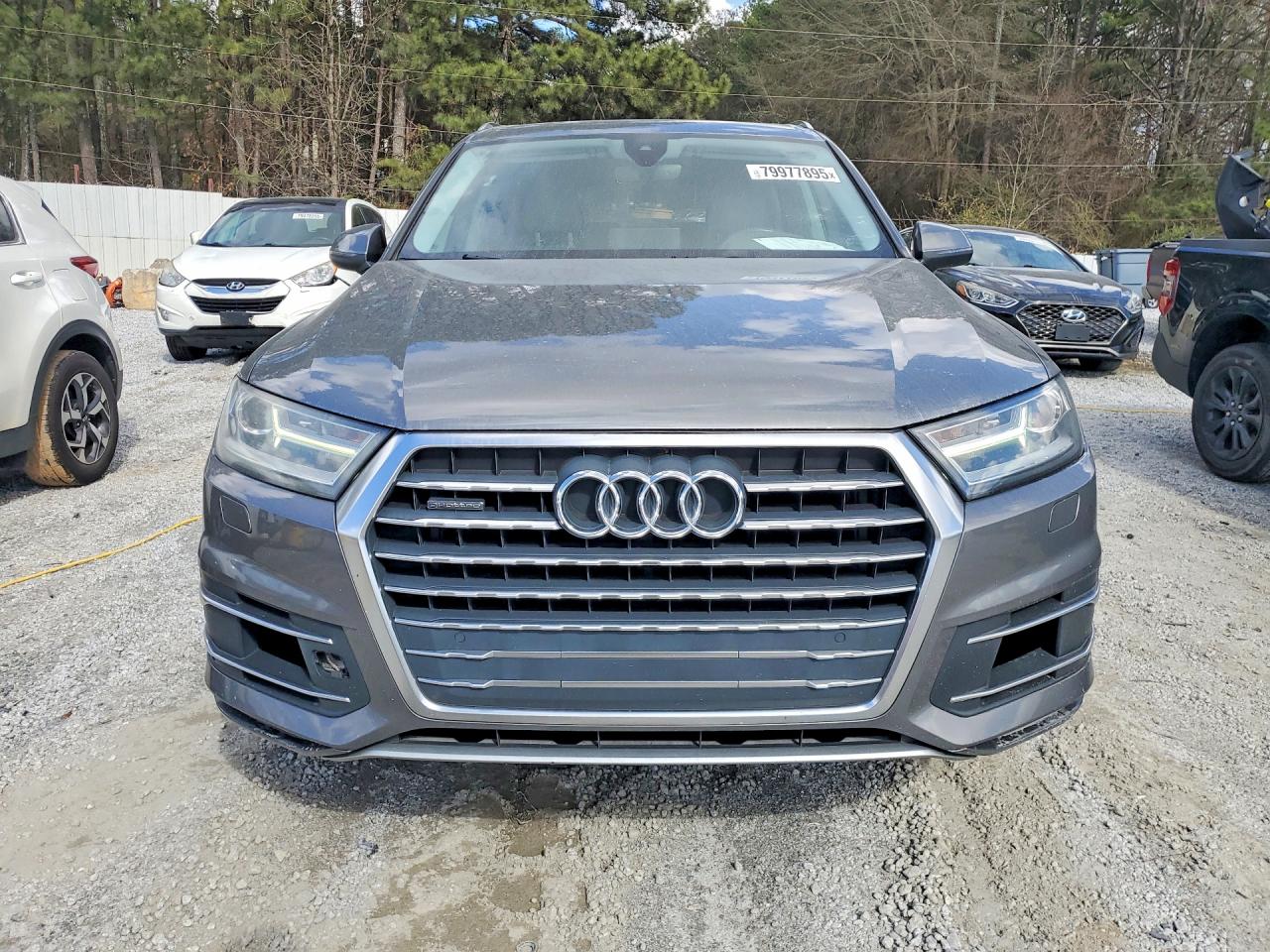 2017 AUDI Q7 quattro Premium Plus
