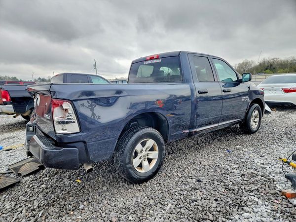 2018 RAM 1500 ST QUAD CAB 4X4
