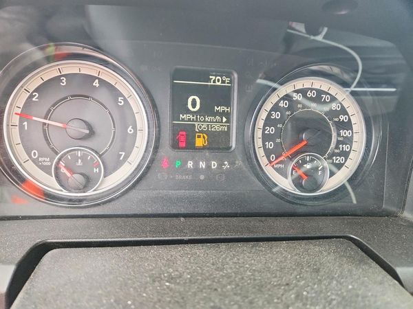 2018 RAM 1500 ST QUAD CAB 4X4
