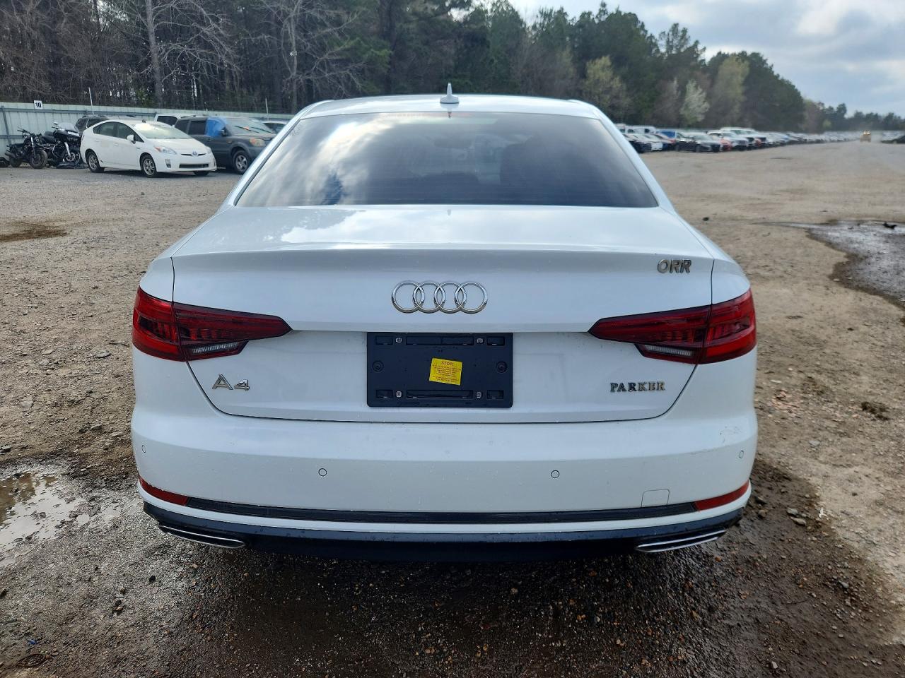 2019 AUDI A4 Premium, Titanium