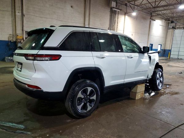 2025 JEEP GRAND CHEROKEE 4XE