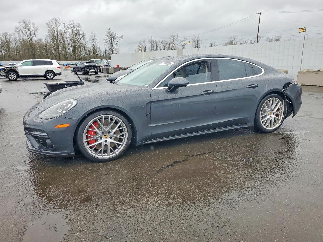 2017 PORSCHE PANAMERA