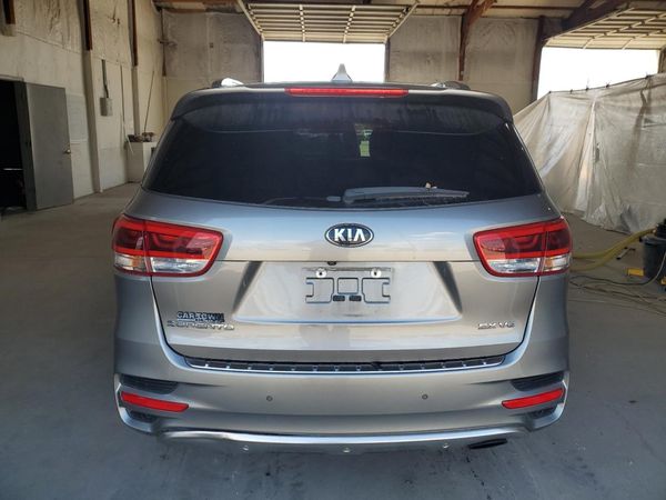 2017 KIA SORENTO