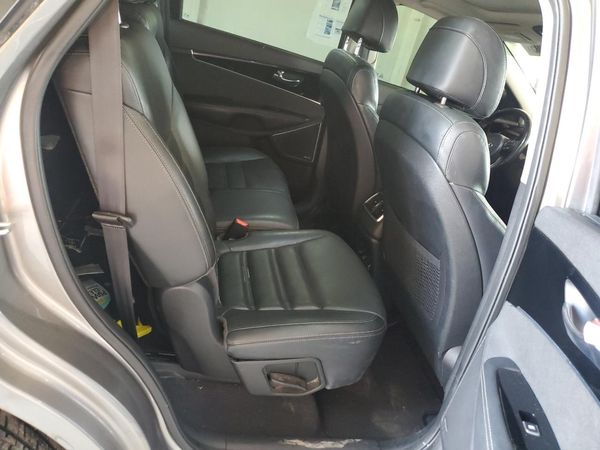 2017 KIA SORENTO