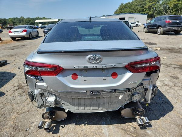 2024 TOYOTA CAMRY