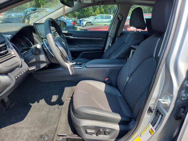2024 TOYOTA CAMRY