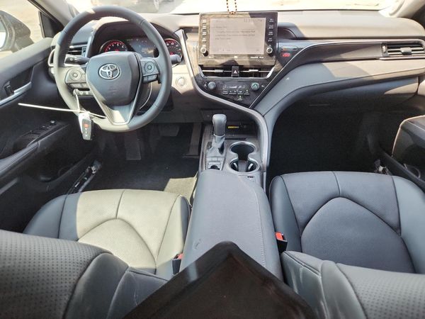 2024 TOYOTA CAMRY