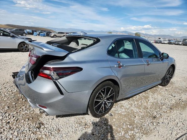 2021 TOYOTA CAMRY