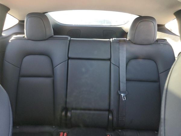 2020 TESLA MODEL Y