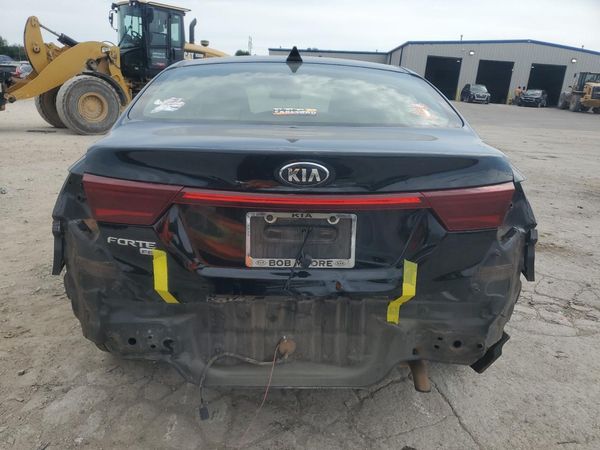 2019 KIA FORTE