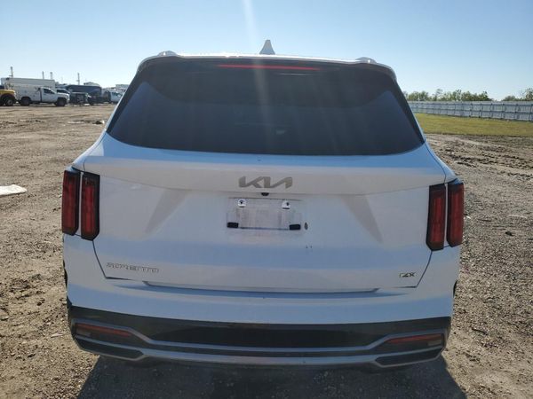 2023 KIA SORENTO