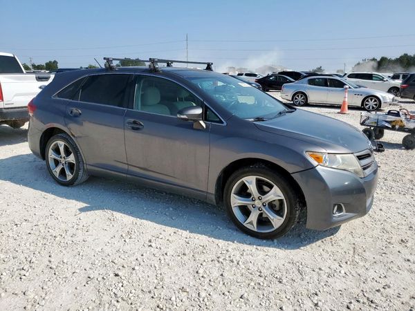 2013 TOYOTA VENZA