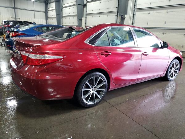 2016 TOYOTA CAMRY