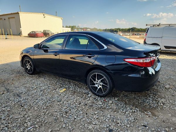 2016 TOYOTA CAMRY