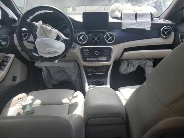 2019 MERCEDES-BENZ GLA GLA250