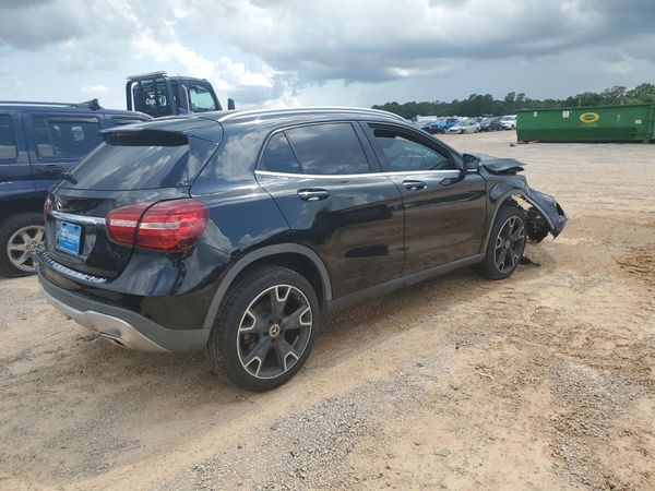 2019 MERCEDES-BENZ GLA GLA250