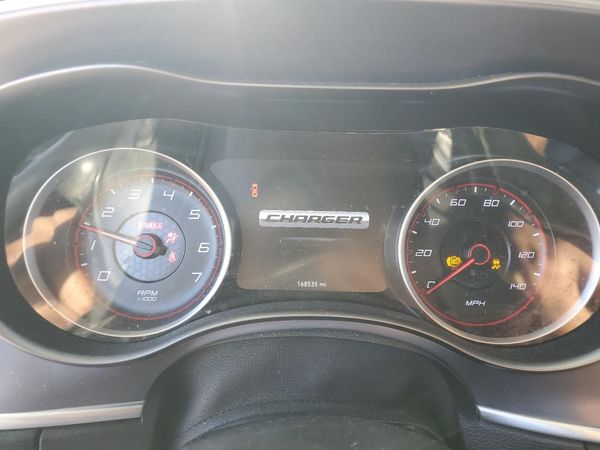 2019 DODGE CHARGER SXT