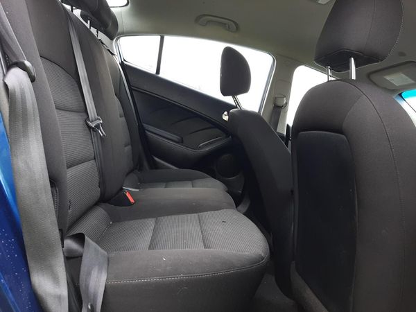 2018 KIA FORTE LX Base