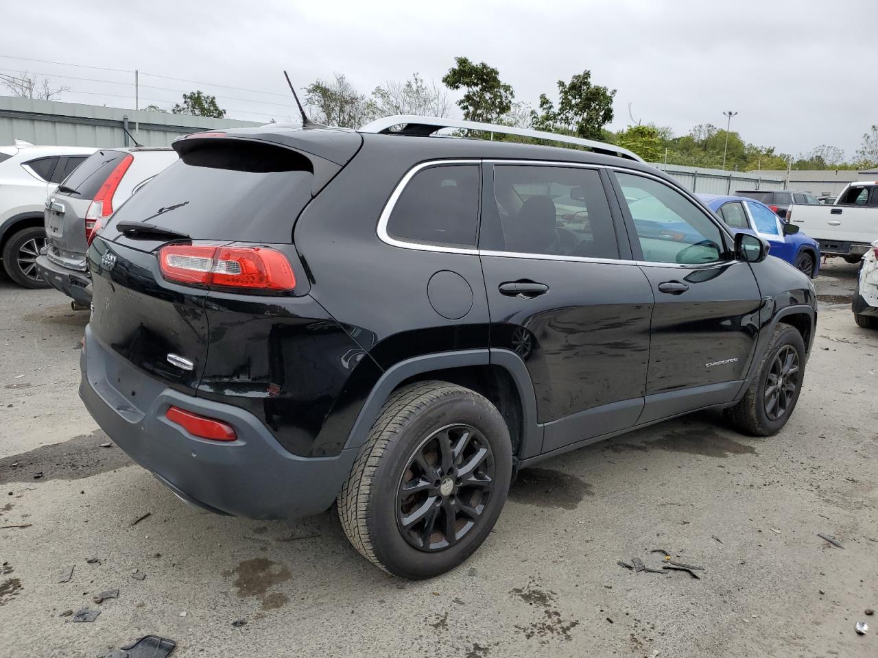 2017 JEEP CHEROKEE LATITUDE 4X4