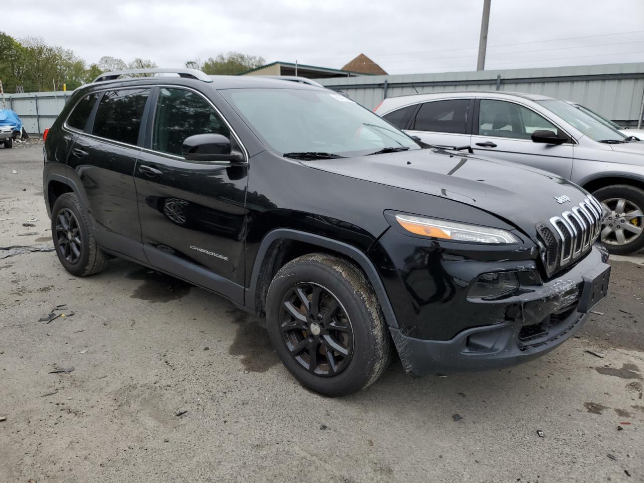 2017 JEEP CHEROKEE LATITUDE 4X4