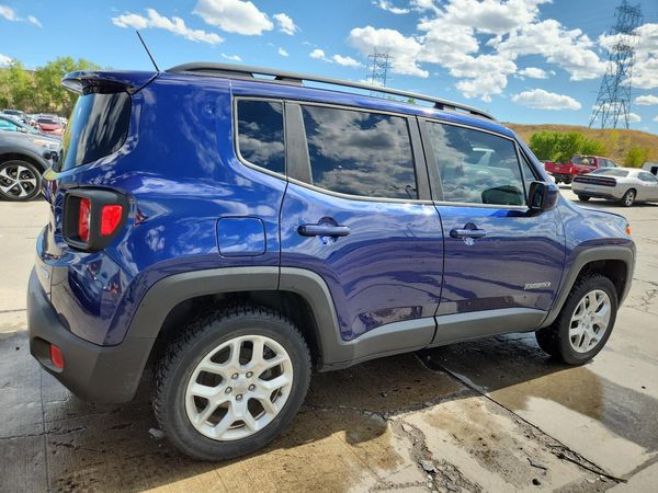 2017 JEEP RENEGADE LATITUDE 4X4