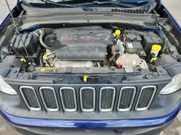 2017 JEEP RENEGADE LATITUDE 4X4