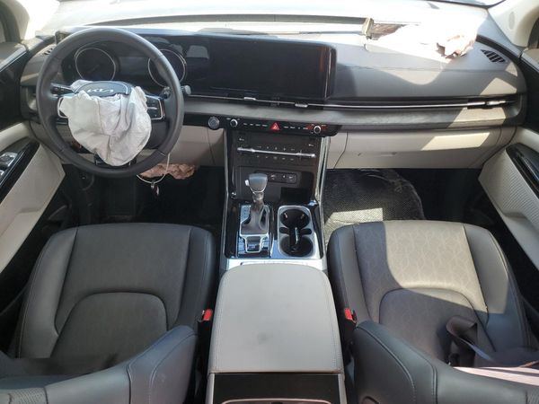 2024 KIA CARNIVAL EX