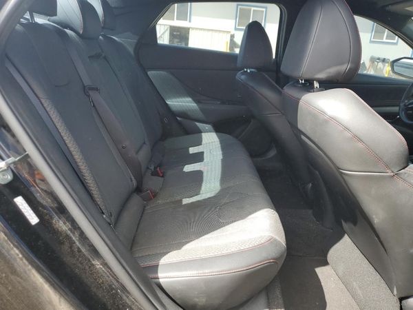 2023 HYUNDAI ELANTRA