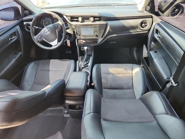 2018 TOYOTA COROLLA