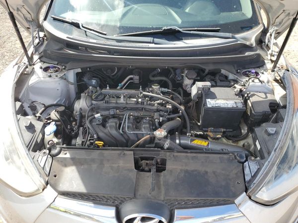 2017 HYUNDAI VELOSTER